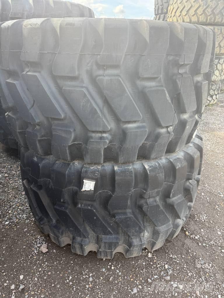 Goodyear 750/65R25 Llantas
