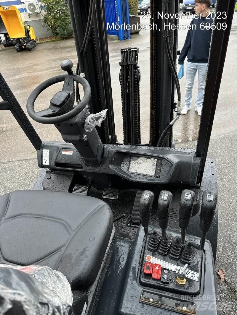 Doosan D30NXS Camiones diesel