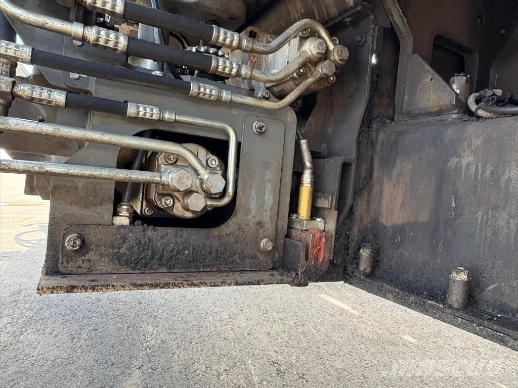 Vögele SUPER 1900-3i Asfaltadoras