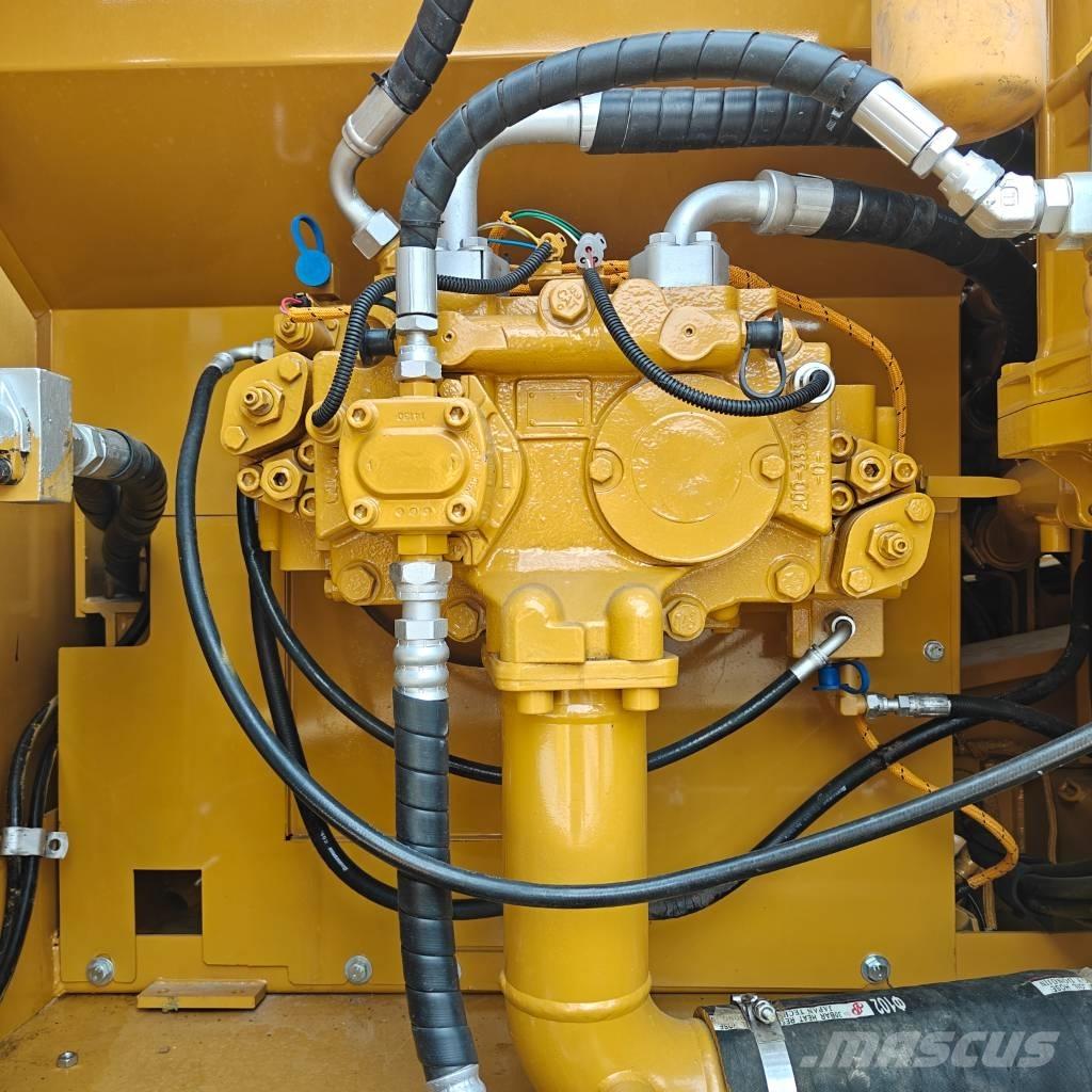 CAT 325 D L Excavadoras sobre orugas