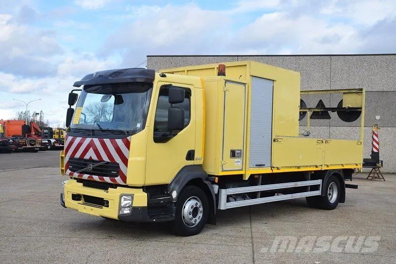 Volvo FL 250 Camiones de cama baja