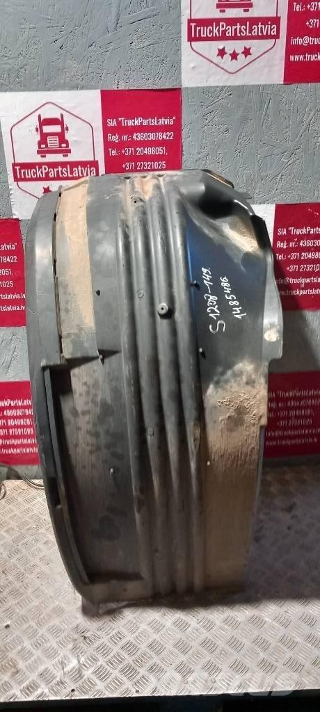 Scania 94 D.  1485486 Cabinas