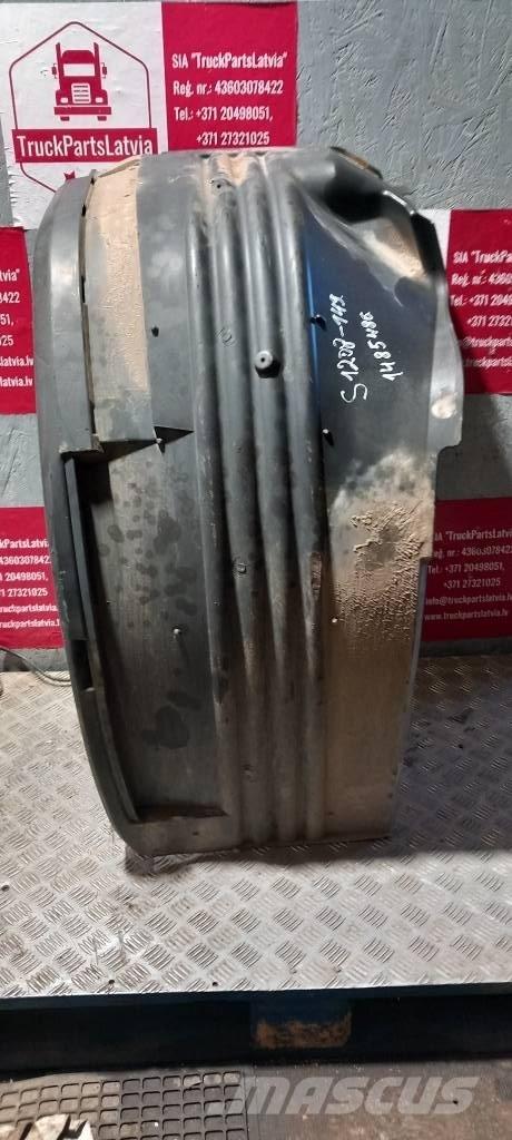 Scania 94 D.  1485486 Cabinas