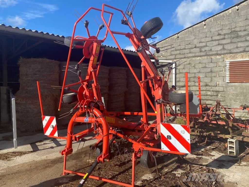 Kuhn GF 6502 Rastrilladoras y rastrilladoras giratorias