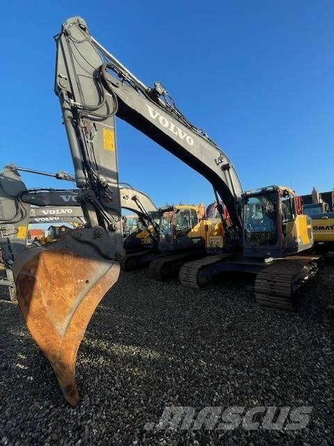 Volvo EC220EL Excavadoras sobre orugas