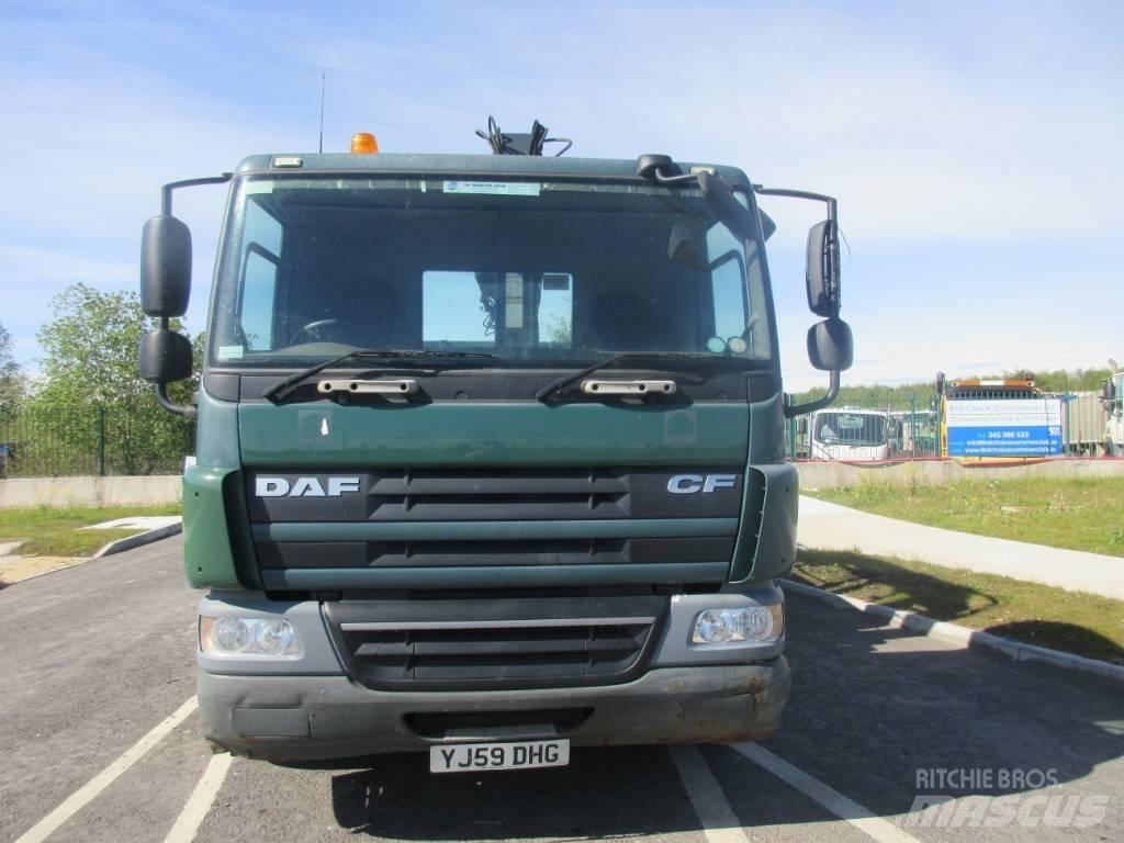 DAF 75.310 Camiones grúa