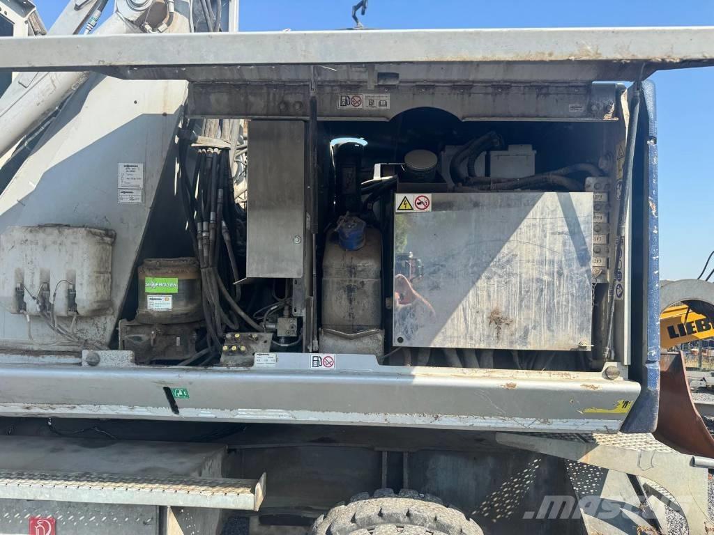 Sennebogen 818 Manejadores de residuos industriales