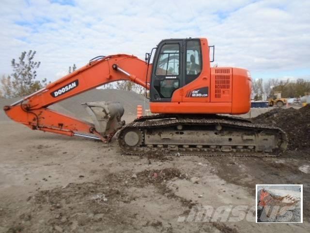 Doosan DX 235 LCR Excavadoras sobre orugas
