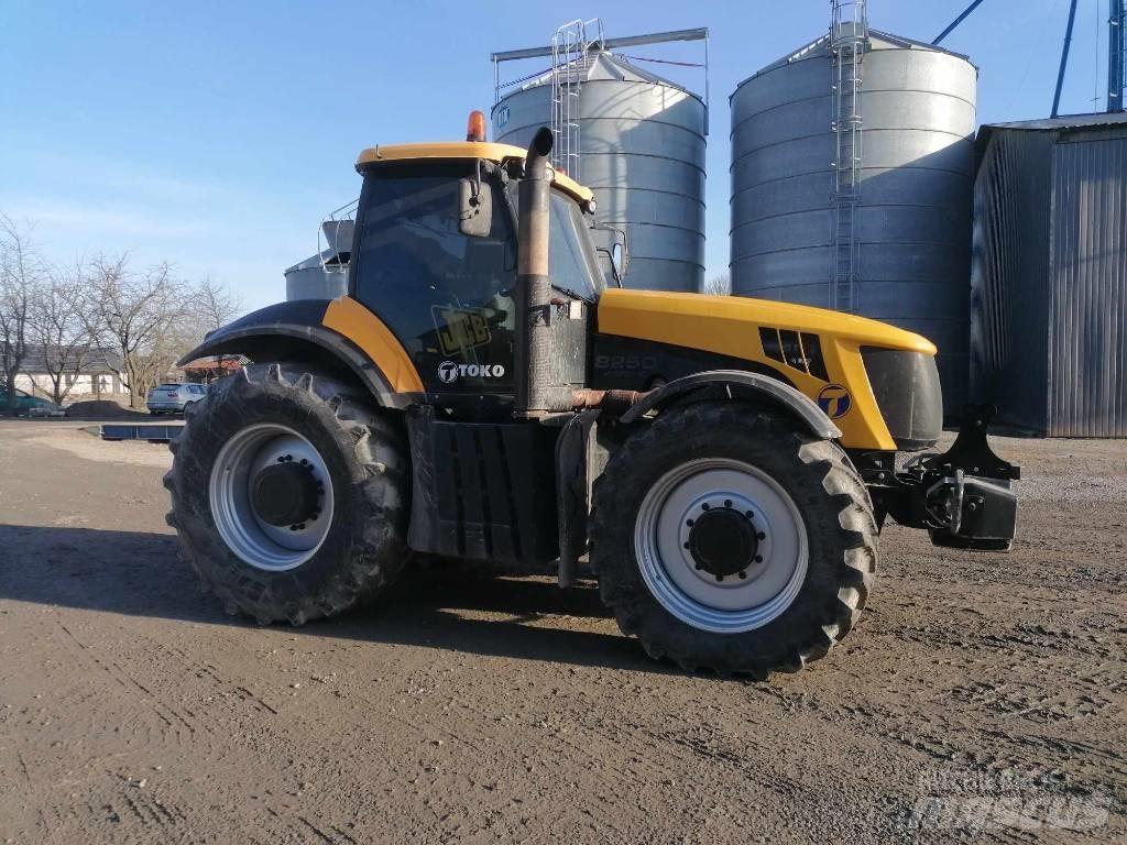 JCB Fastrac 8250 Tractores