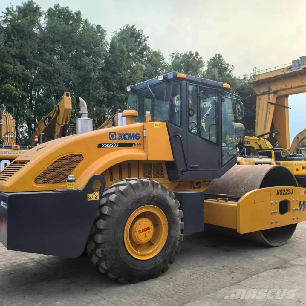 XCMG XS 223 J Rodillos de un solo tambor