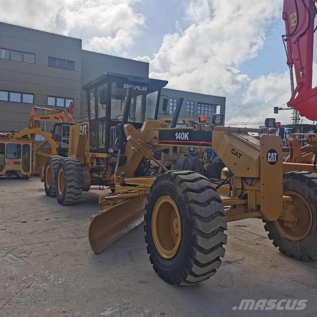 CAT 140k Niveladoras