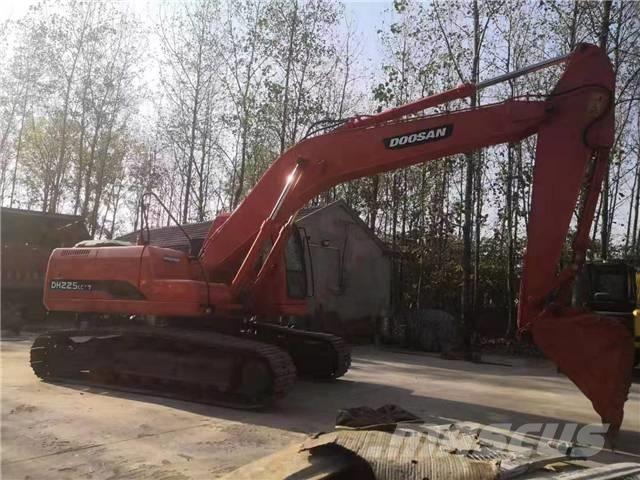 Doosan DH225LC-7 Excavadoras sobre orugas