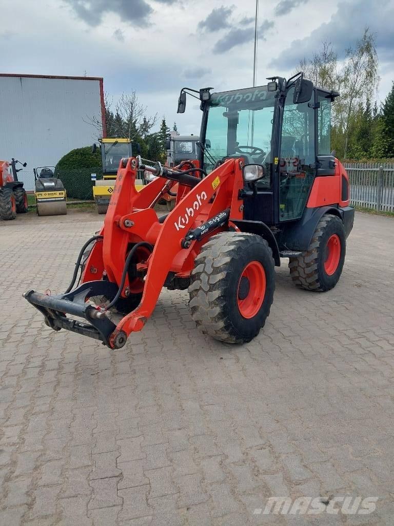 Kubota R 070 Cargadoras sobre ruedas