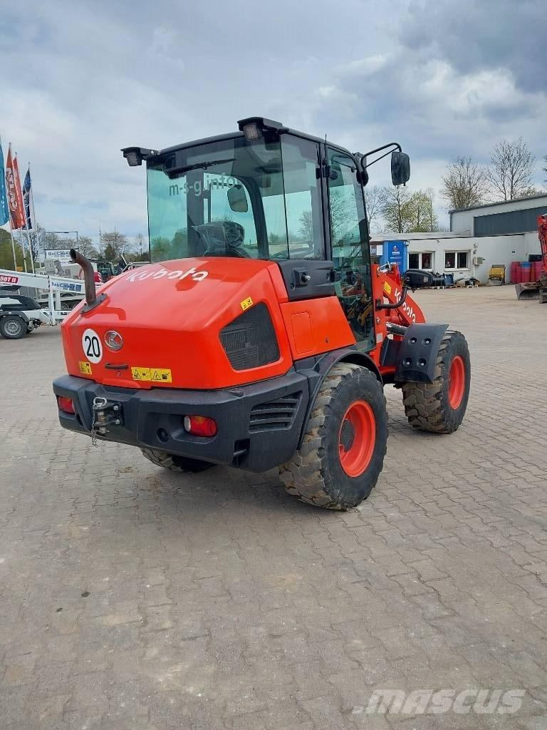 Kubota R 070 Cargadoras sobre ruedas