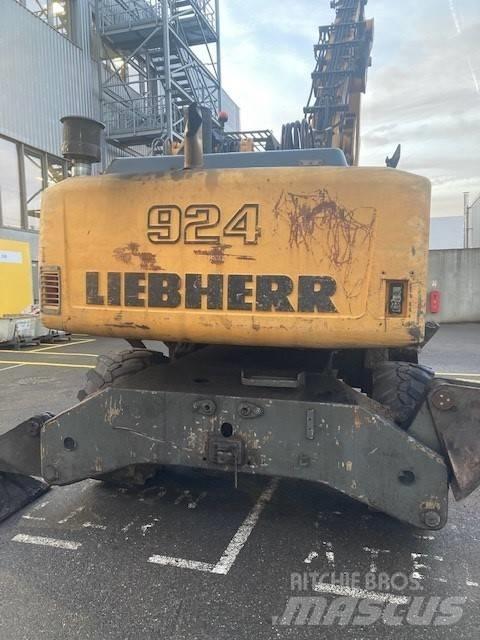 Liebherr 924C-LI Excavadoras de ruedas