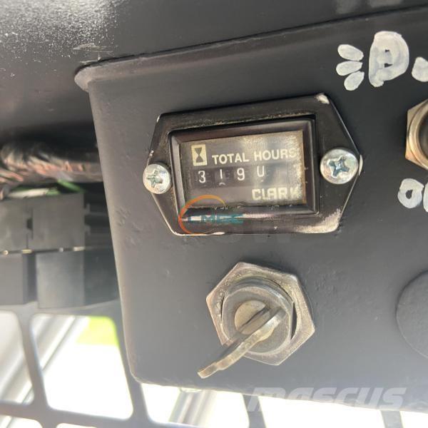 Bobcat 310 Cargadoras sobre ruedas