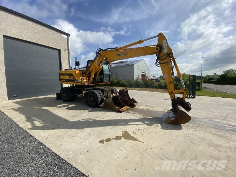JCB JS145W Excavadoras de ruedas