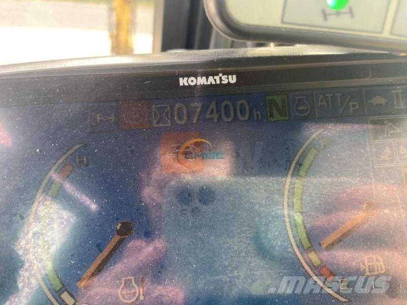 Komatsu PW98 Excavadoras de ruedas