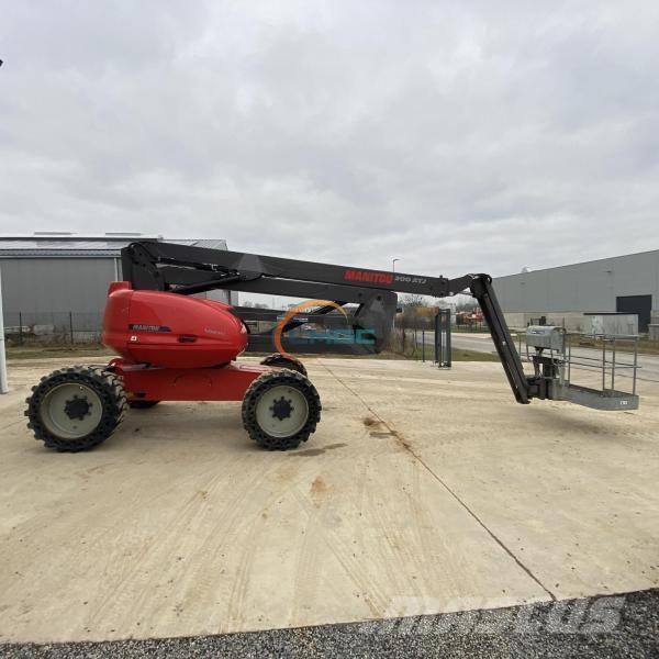 Manitou 200 ATJ Plataformas con brazo de elevación manual