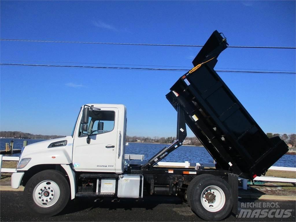 Hino 268 Bañeras basculantes usadas