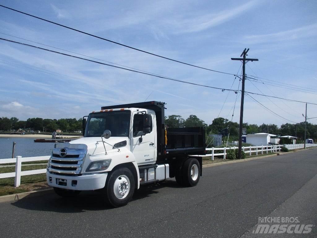 Hino 338 Bañeras basculantes usadas