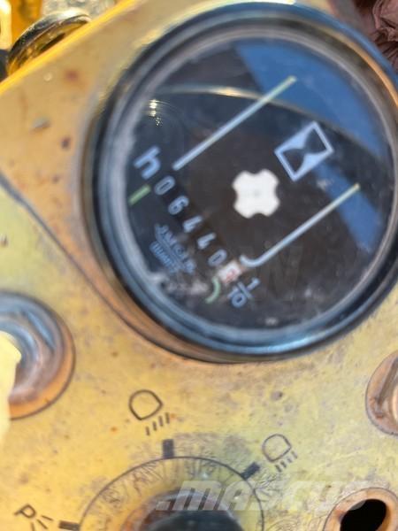 CAT CB214B Compactadoras de suelo