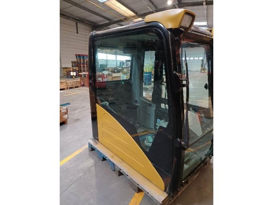 CAT 320DL Cabina