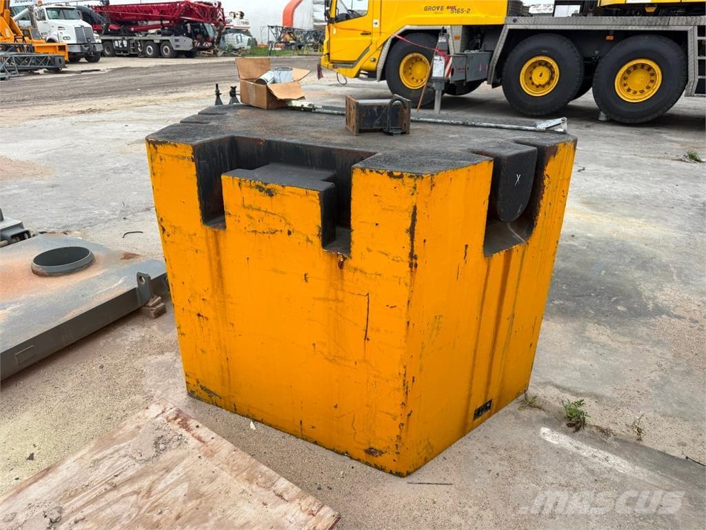 Grove  Piezas y equipos para grúas