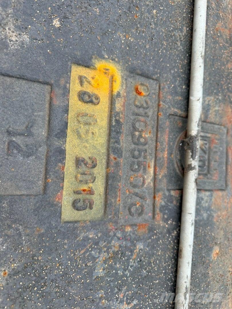 Grove  Piezas y equipos para grúas