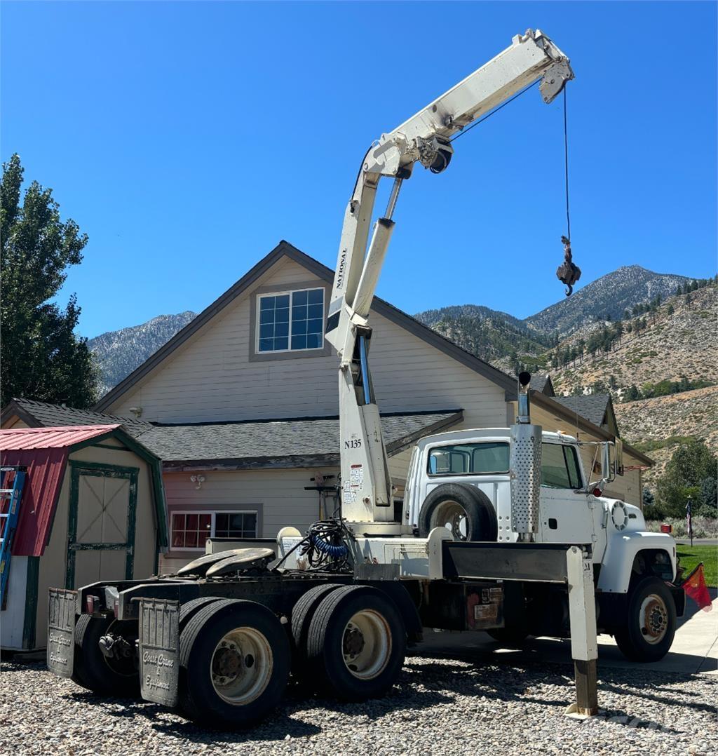 National N135 Otras máquinas de elevación