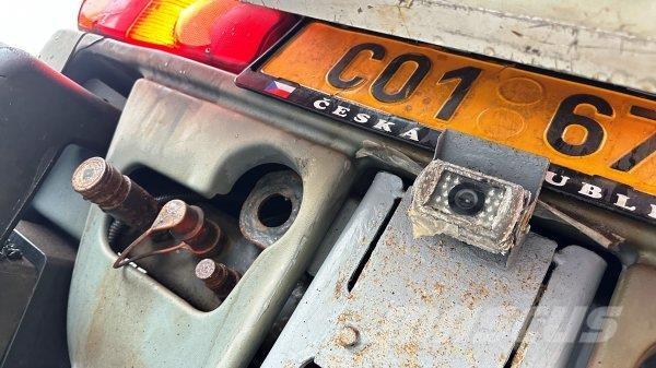 Ausa B 200H Esparcidoras de arena y sal