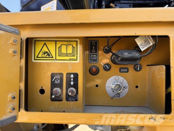 CAT 962 M +Topcon Cargadoras sobre ruedas