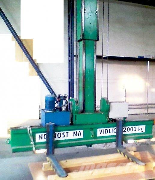  _JINÉ (CZ) Iteco +DEMAG Grúas torre