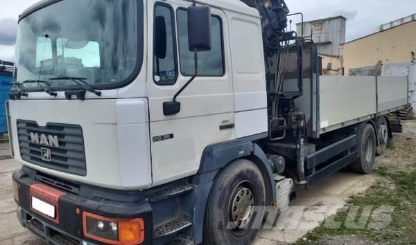 MAN 26.364 +Hiab 200 C Camiones grúa