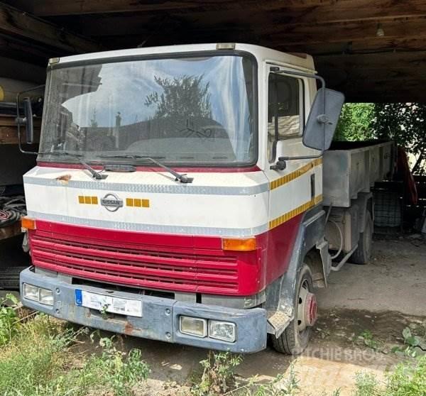 Nissan L351 Camiones elevadores de gancho