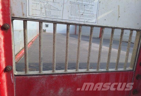 Schwarzmüller PA 2/E Remolques de cama baja