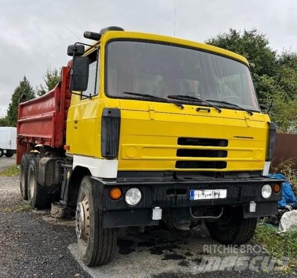 Tatra T815 Bañeras basculantes usadas