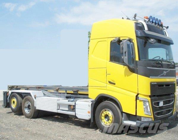 Volvo 500 +Combi-Lift Camiones elevadores de gancho