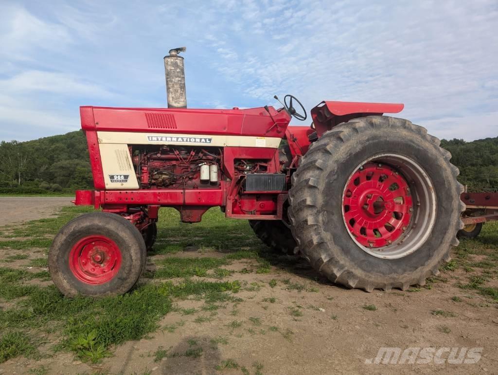 International 966 Tractores
