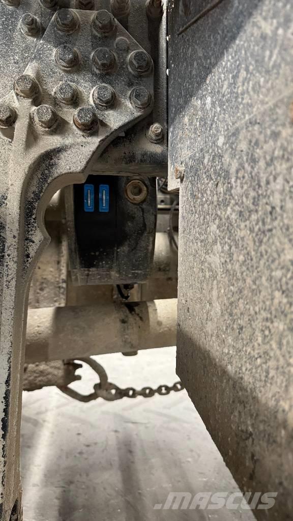 Prinoth Panther T14R Camiones de volteo sobre orugas