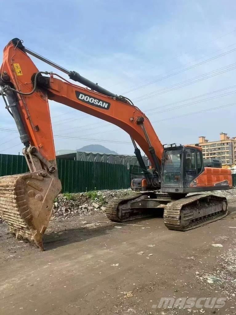 Doosan DX420LC Excavadoras sobre orugas