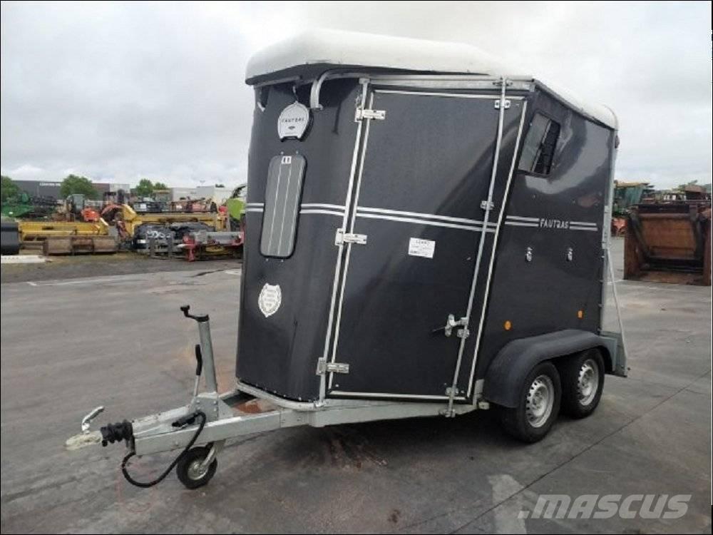  FAUTRAS PROVAN Remolques para transporte de animales