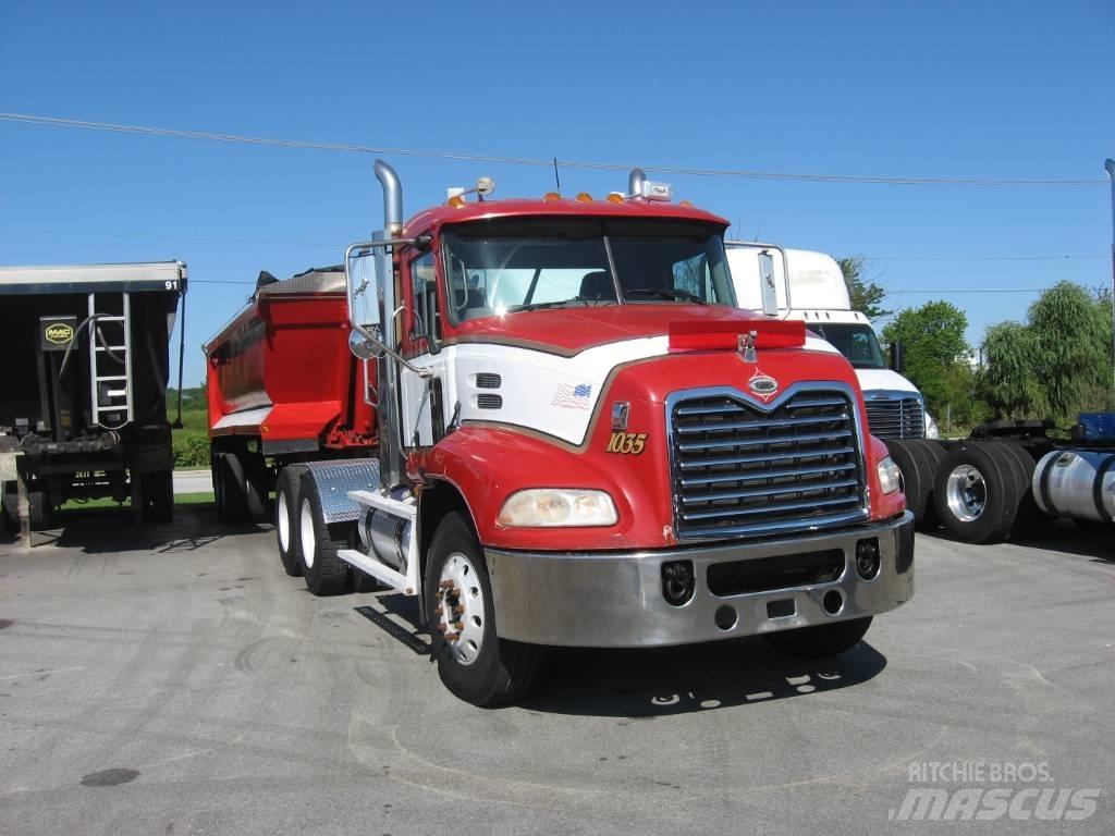 Mack CXN 613 Camiones tractor