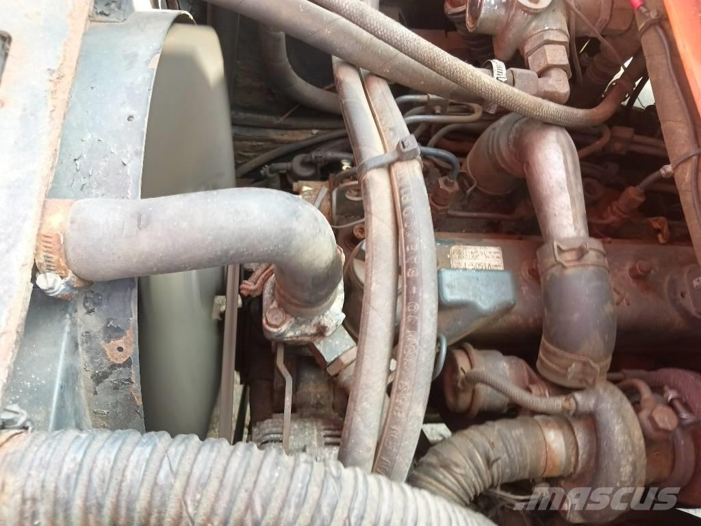 Holder C 340 Maquinarias para servicios públicos