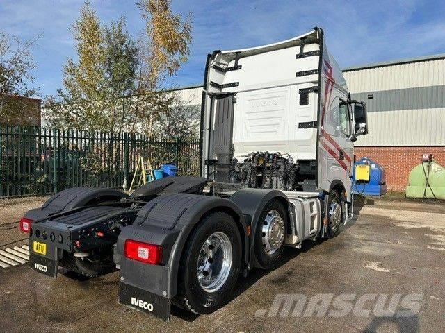 Iveco S-Way 570 Camiones tractor