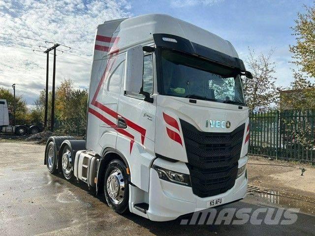 Iveco S-Way 570 Camiones tractor