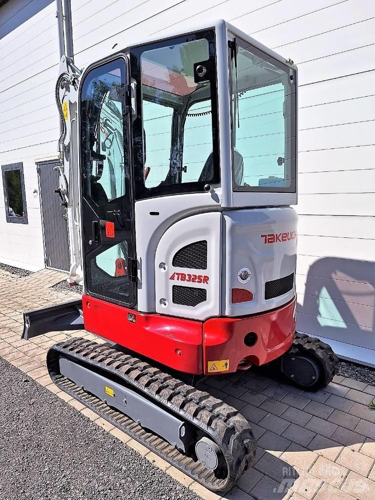 Takeuchi TB325R Miniexcavadoras