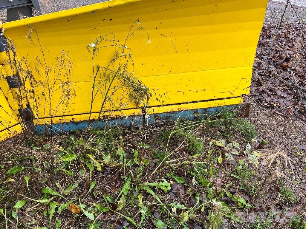 Vama 320 Hojas y cuñas quitanieves