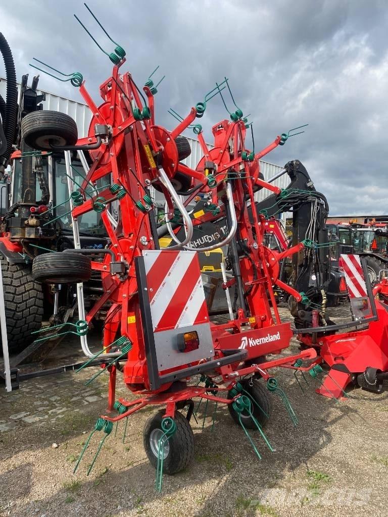 Kverneland 8590 Rastrilladoras y rastrilladoras giratorias