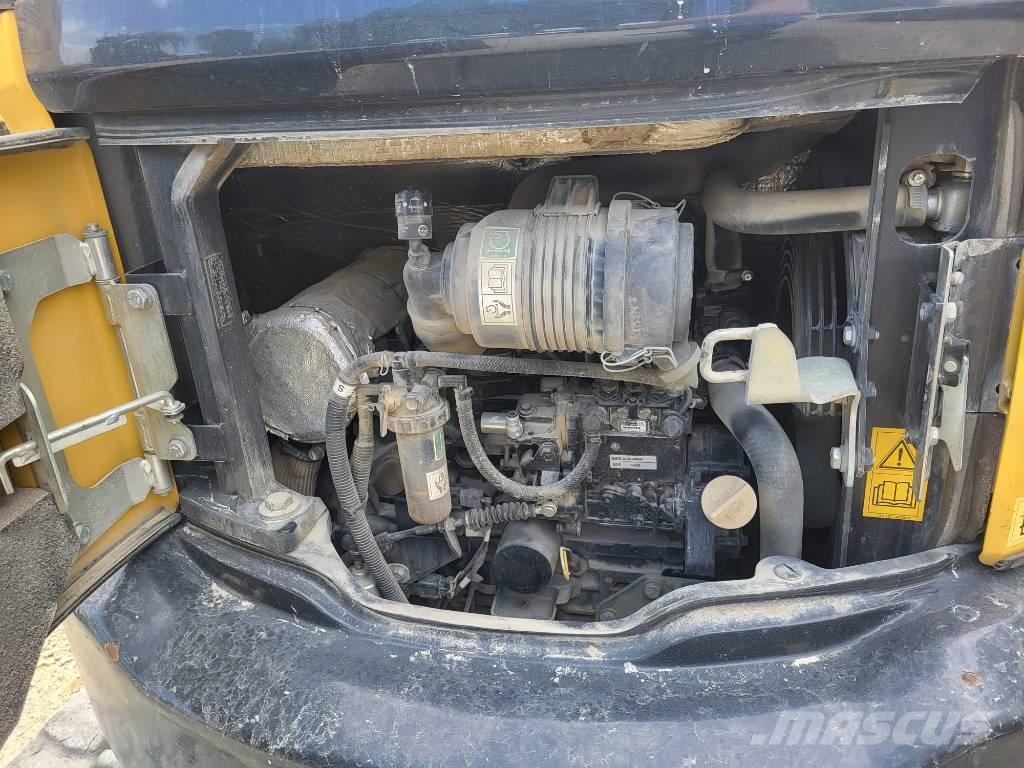 Komatsu PC26MR-3 Miniexcavadoras